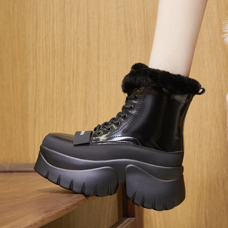 Seasonal Stepper Boots