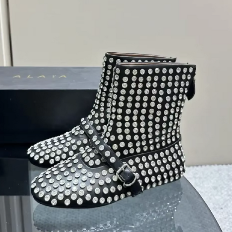 Gleam Gait Boots