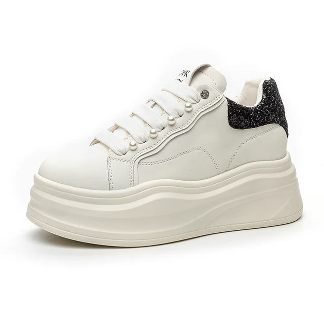 VersaStyle HydroStep Sneakers